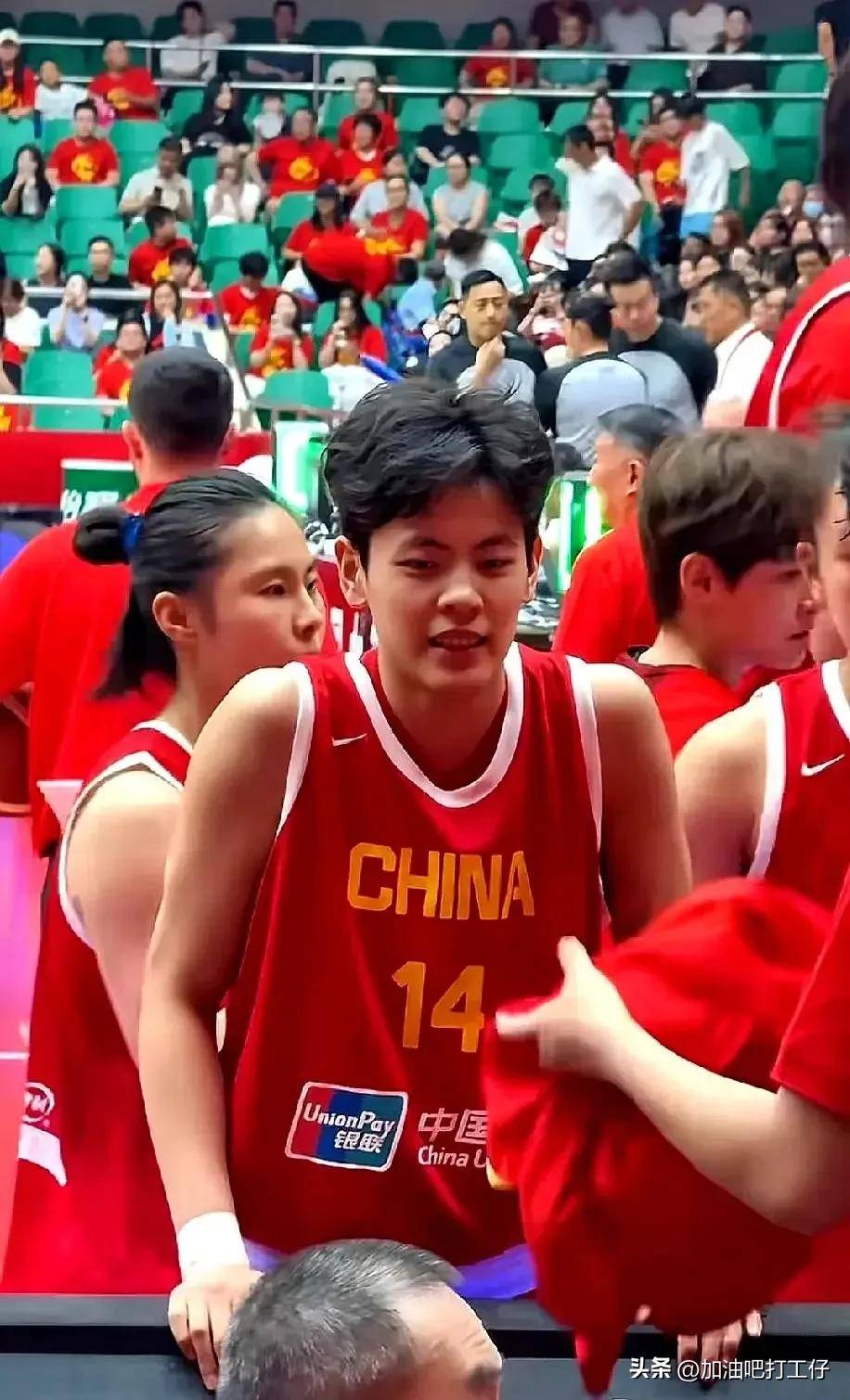 详细阅读:女篮张子宇(女篮张子宇身高体重) 女篮张子宇(女篮张子宇身高体重)